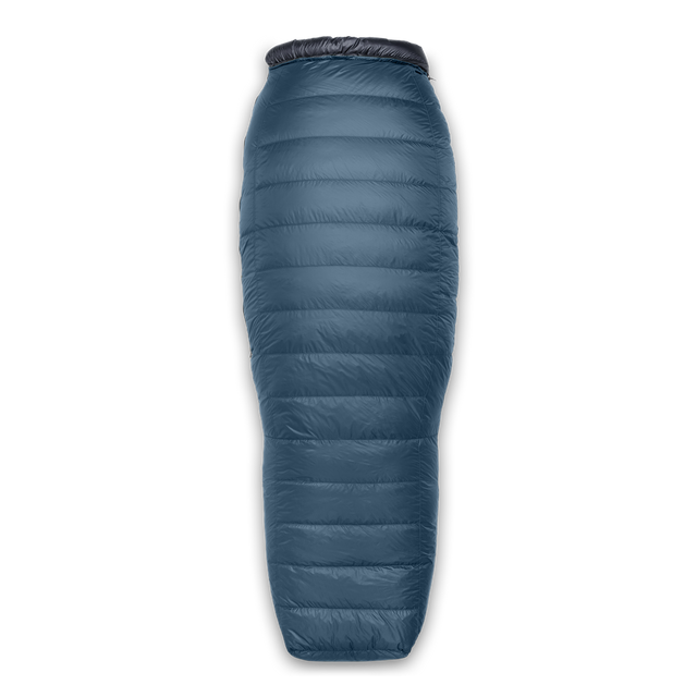 15 degree down sleeping bag zipped up